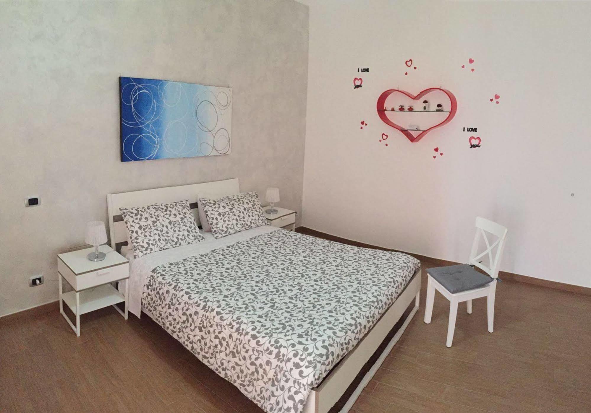 La Rosa Blu 2 Bed & Breakfast Santeramo in Colle Bagian luar foto